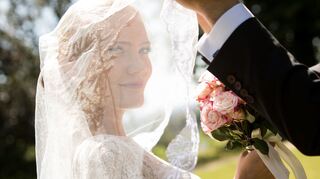 Steuern, Vermögen, Erbe: Vor einer Hochzeit sollte man wissen, was eine Eheschließung rechtlich mit sich bringt.