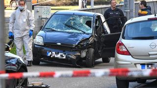 Mit diesem Auto soll ein Mann am 3. März auf den Planken zwei Menschen getötet und 14 weitere teilweise schwer verletzt haben.