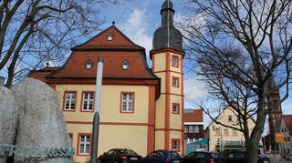 Das alte Rathaus in Heddesheim. Hier gibt es seit Längerem keine Beleuchtung mehr – auch an „Nicht-Earth-Hour-Tagen“.