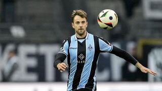 Waldhof-Abwehrchef Lukas Klünter hat sich mit erstklassigen Leistungen ins Rampenlicht gespielt.