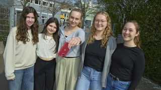 „Digitale Held(innen)“: Leni Basler, Layla Landgraf, Lena Lippert, Leonie Strauß und Hannah Thiel (v.l.).