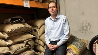 Steffen Schwarz beschäftigt sich seit mehr als einem Vierteljahrhundert intensiv mit Kaffee. In Mannheim betreibt er dazu ein eigenes Forschungs- und Lehrzentrum.