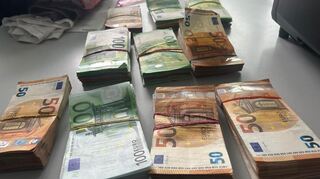 Achtjährige findet mehrere tausend Euro Bargeld (Symbolbild)