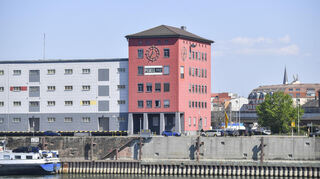 Der Pegel in Mannheim hat mit 1,42 Metern einen Tiefstand erreicht.