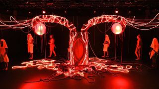 „Queens“ nach „Maria Stuart“ von Friedrich Schiller mit Texten von Christopher-Fares Köhler vom Theater Dortmund kommt am 27. Juni nach Mannheim.
