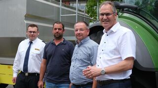 2. Vorsitzender Jens Thiele (Brand- und Katastrophenschutzinspekteur Südliche Weinstraße), Ingo Pfalzgraf, Schatzmeister und Schriftführer, 1. Vorsitzender Thomas Knecht, Dietmar Seefeldt (Landrat Südliche Weinstraße). (v.l.)