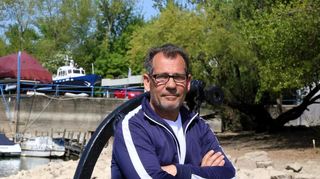 Fährmann Fatmir Elshani nach der Überfahrt.