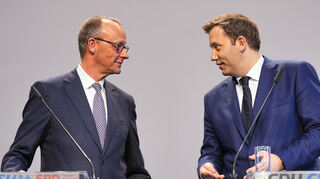 Verstehen sich mittlerweile besser: CDU-Chef Friedrich Merz (l) und SPD-Fraktions- und Bundesvorsitzender Lars Klingbeil.