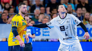 Jannik Kohlbacher (l.) ist wieder eine Option für Löwen-Trainer Sebastian Hinze.