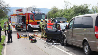 Frontalzusammenstoß auf dem Stückerweg zwischen Heidelberg-Kirchheim und Eppelheim.