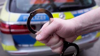 Diebstähle in Heidelberg und Mannheim werden ihm vorgeworfen. Ein 22-Jähriger ist am Montag festgenommen worden und sitzt mittlerweile in U-Haft (Symbolbild).