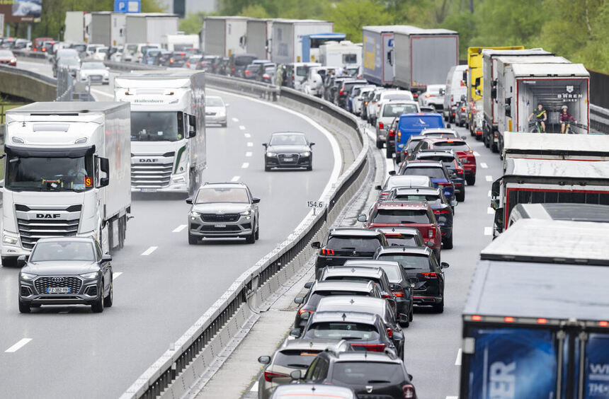 Arbeiten auf A6: Fahrstreifen Richtung Mannheim gesperrt