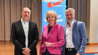 Zwei bekanntere Vertreter der Mannheimer AfD-Gemeinderatsfraktion: Rüdiger Ernst (l.) und Jörg Finkler, hier im Vorfeld der Kommunalwahl 2024 bei einer Veranstaltung mit Erika Steinbach.