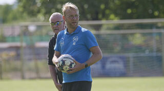 Wird es als „Jäger“ wieder besser? Käfertals Trainer Matthias Dehoust.