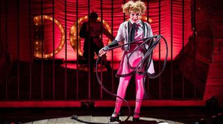 Auch mit Bert Brechts "Dreigroschenoper" gibt es in der nächsten Spielzeit ein Wiedersehen. Etwa mit Shirin Ali in der Roll der Lucy.