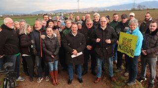 Gemeinsame Front gegen das Umspannwerk, hier bei einer Veranstaltung im vergangenen Winter mit dem Bundestagsabgeordneten Alexander Föhr.