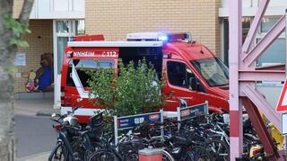 Einsatz am Uniklinikum Mannheim: Die Feuerwehr ist am Dienstag wegen eines Schmorbrandes in einer Teeküche ausgerückt.