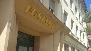 Das „Postamt“ in der Langen Rötterstraße ist bereits seit einigen Monaten geschlossen, es wurde von der Postbank betrieben.