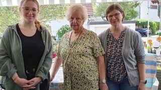 Ein Gespräch über das „Wohnen im Alter“ mit Sarah Hofrichter, Erika Riehl und Beate Preuss (von links).