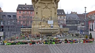 Bilderserie über ein Jahr: Immer am letzten Freitag im Monat um 11:34 Uhr fotografierte Christoph Blüthner den Mannheimer Marktplatz. Dieses Foto entstand am 28. Februar 2025.