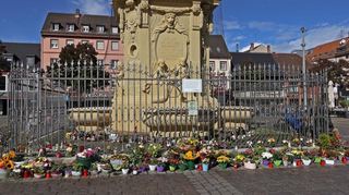 Bilderserie über ein Jahr: Immer am letzten Freitag im Monat um 11:34 Uhr fotografierte Christoph Blüthner den Mannheimer Marktplatz. Dieses Foto entstand am 27. September 2024.