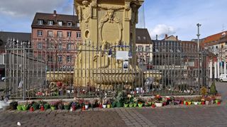 Bilderserie über ein Jahr: Immer am letzten Freitag im Monat um 11:34 Uhr fotografierte Christoph Blüthner den Mannheimer Marktplatz. Dieses Foto entstand am 21. Januar 2025.