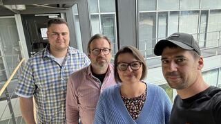Nach der Aufnahme (v.l.): Sebastian Koch, Timo Schmidhuber, Agnes Polewka und Florian Karlein.