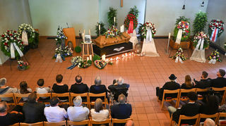Trauerfeier für die Anfang Mai verstorbene Karla Spagerer auf dem Waldfriedhof Gartenstadt in Mannheim.
