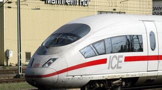 Nach sieben Wochen langer Sperrung wegen Sanierungsarbeiten ist die Schnellbahnstrecke zwischen Mannheim und Stuttgart wieder offen. (Symbolbild)