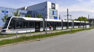 Kürzlich hat die Rhein-Neckar-Verkehrsgesellschaft ihre neue, 60 Meter lange Rhein-Neckar-Tram (RNT) vorgestellt. Der Ausbau des öffentlichen Nahverkehrs ist ein zentrales Anliegen des "Masterplan Mobilität 2035+".
