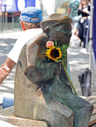 Das Blumepeter-Denkmal auf den Kapuzinerplanken in Mannheim.