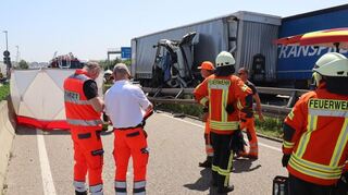 Auf der A6 in Höhe von Sinsheim ist es am Donnerstagvormittag zu einem Unfall gekommen.