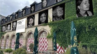 So hätte die Fotoausstellung über Opfer des Hamas-Überfalls auf Israel an der Mannheimer Feuerwache aussehen können.
