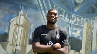 Der SV Waldhof Mannheim vermeldet mit Emmanuel Iwe einen weiteren Neuzugang für die kommende Saison.