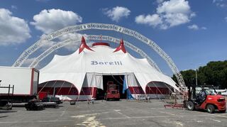 Zuletzt stand das Zelt des Circus Barelli auf dem Neuen Messplatz in Mannheim, als Nächstes soll es in Augsburg aufgebaut werden. Doch das ist in der jetzigen Situation der Zirkusleute mehr als fraglich.