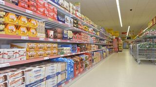 Im Bürstädter Netto-Markt soll es künftig breitere Gänge geben – für ein bequemeres Einkaufen.