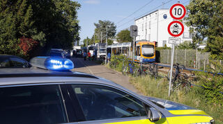Ein schwerer Unfall mit der Straßenbahn beschäftigt die RNV. Eine Frau erlitt tödliche Verletzungen.