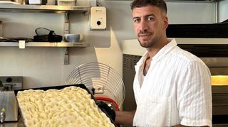 Die handgemachte Focaccia wird von Salvatore Lodato vor Ort im Jojo's frisch gebacken.