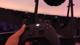 Im Planetarium kann man jetzt in Shows interaktiv mitmachen - auch mit XBox-Controller.