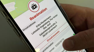 So sieht eine Alarmierung per Kat-Retter auf dem Smartphone aus.