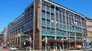 Die Sparkasse Rhein Neckar Nord am Mannheimer Paradeplatz.