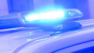 Die Polizei sucht Zeugen.
