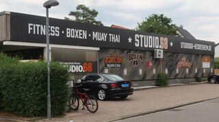 Nachträglich genehmigt: Das Fitness-Studio in der Heddesheimer Lessingstraße.