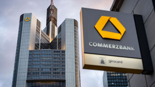 Während der globalen Finanzkrise in den Jahren 2008 und 2009 geriet die Commerzbank in Bedrängnis und musste durch den deutschen Staat aufgefangen werden.