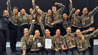 Die Neo Dance Company der TG Bobstadt feiert in diesem Jahr Erfolg nach Erfolg und ist Deutscher Meister. Die Choreografie, die hauptsächlich Trainerin Lisa Herrmann entwickelt hat, kam super an.
