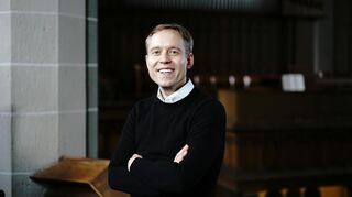 Sebastian Fuhrmann gibt im Rahmen des 21. Lampertheimer Orgelsommers ein Konzert in der Lampertheimer Domkirche.