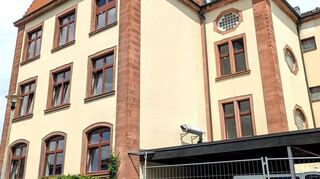 Das 1870 erbaute Gebäude der heutigen Werkrealschule wird weiterhin saniert.