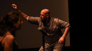 Edan Gorlicki in “This is complex”.