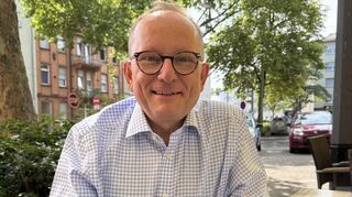 Klausbesuche: So nennt die CDU den Haustürwahlkampf von Oberbürgermeister-Kandidat Klaus Blettner. Der Wirtschaftswissenschaftler wohnt seit 15 Jahren in Ludwigshafen.