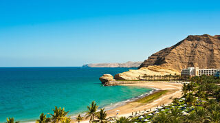 Dass die Natur hier sprachlos macht, beweisen auch die Küsten mit ihrem türkisblauem Wasser.